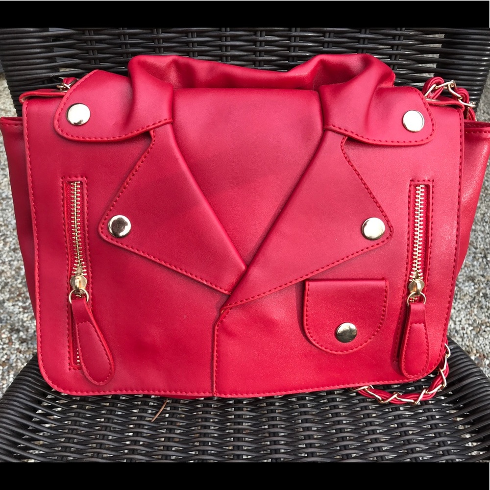 Red jacket-design purse